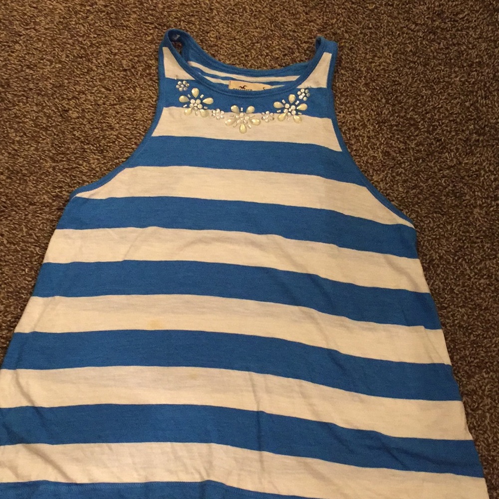 Hollister top